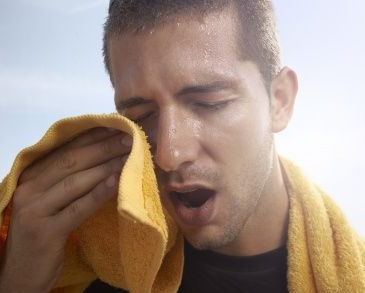 引起男人不孕不育原因有哪些|男不孕不育可能