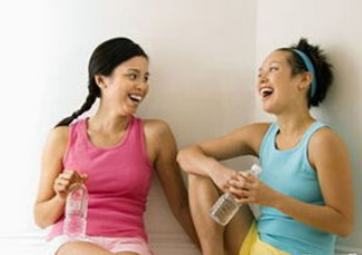 得了颈椎病如何日常运动呢_飞华健康网