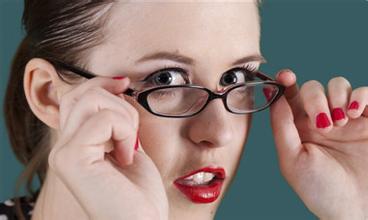 为什么近视眼会遗传_飞华健康网