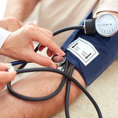 年轻人患高血压寿命比正常人短很多