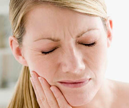 面肌痉挛症状包括什么