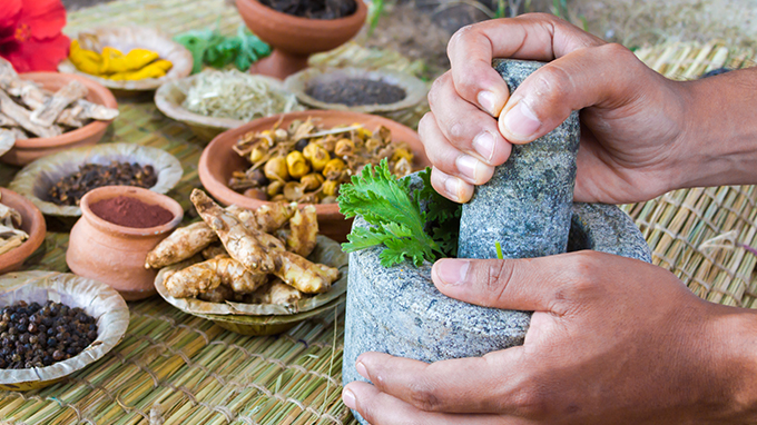 肾虚黑眼圈怎么治疗