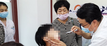 李华杰 副主任医师