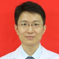 天津医科大学口腔医院黄昕主治医师