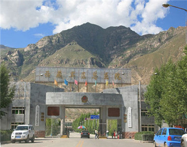 西藏军区总医院