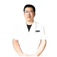 刘刚.jpeg