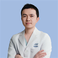 梁玉雕 副主任医师